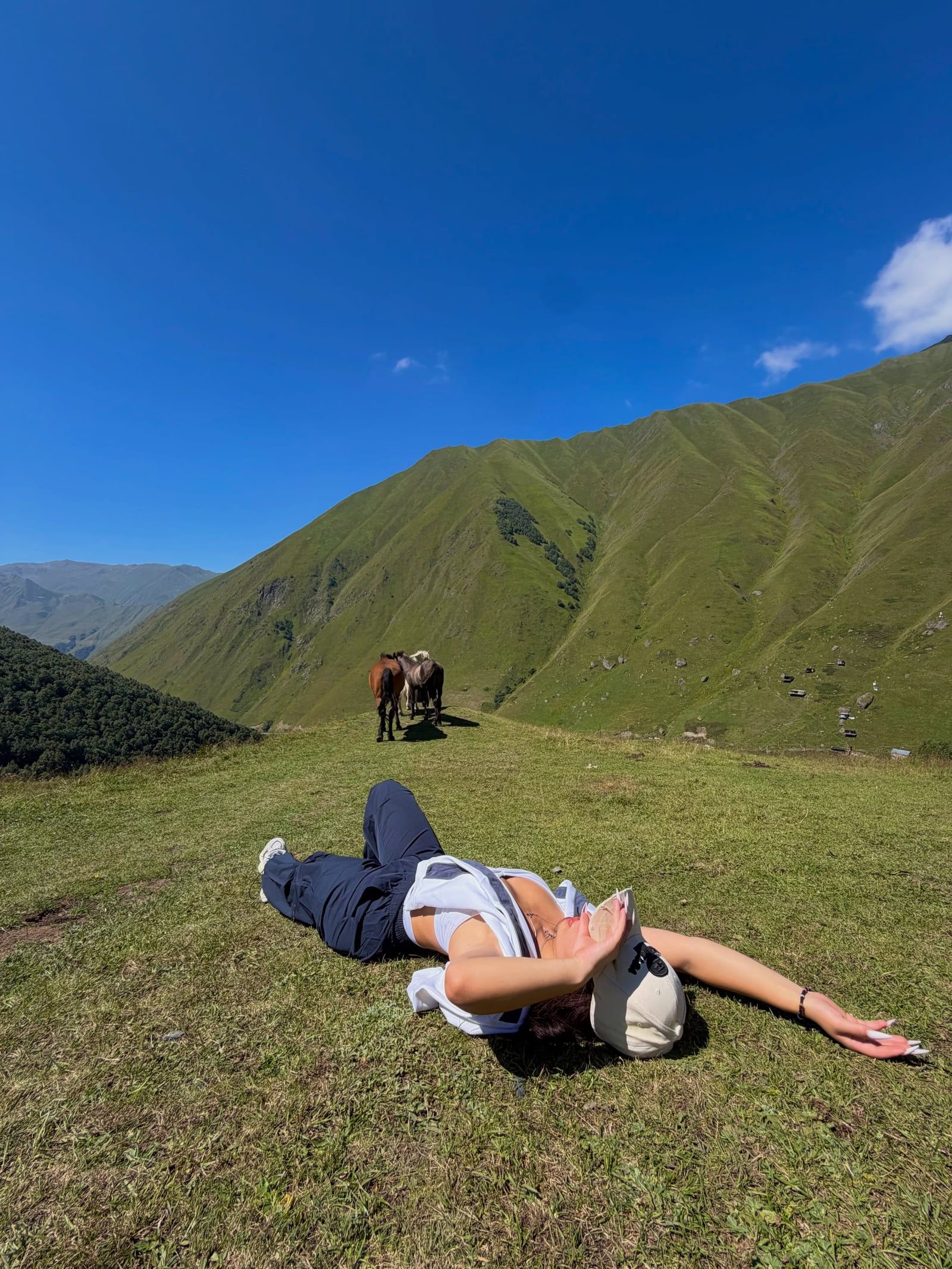 Kazbegi tour visitor photo